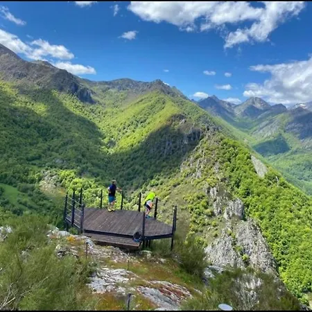 Picos De Europa Cistierna Leon