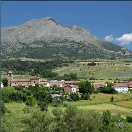 Holiday home Picos De Europa Cistierna Leon El Valle de las Casas
