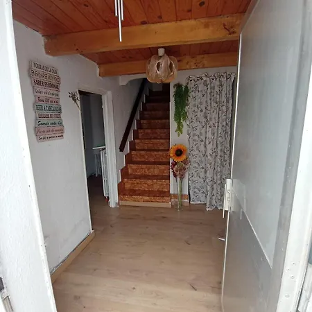 Bear House * El Valle de las Casas