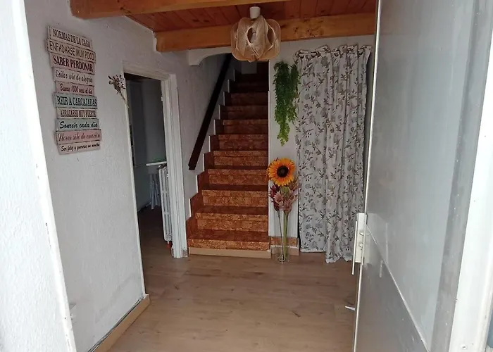 Bear House * El Valle de las Casas